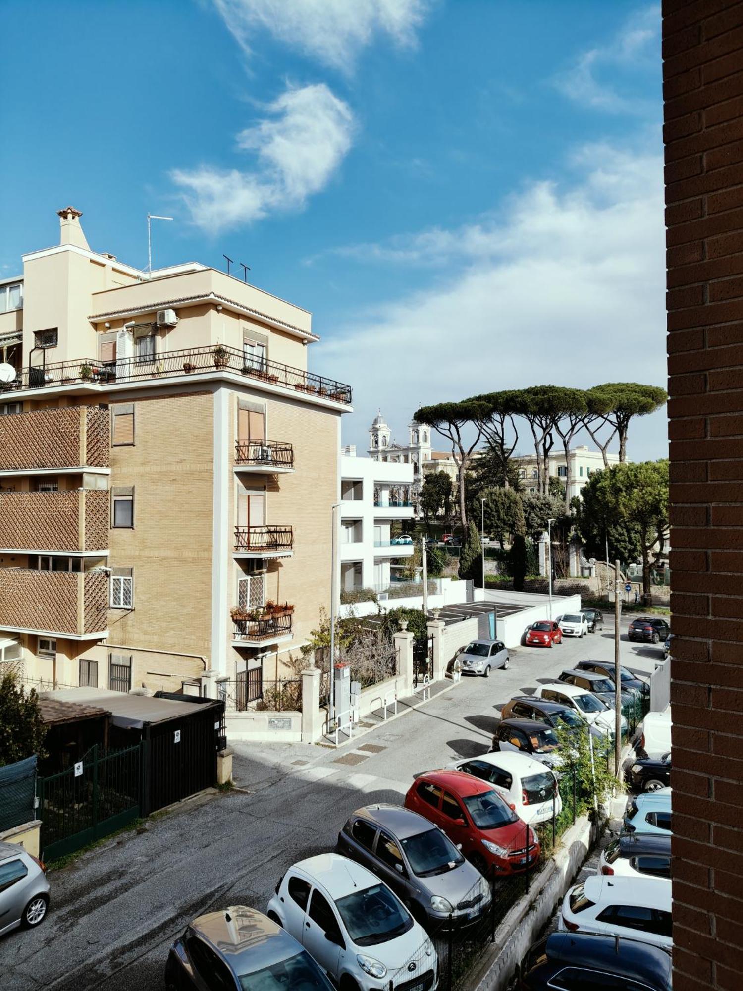 Gemelli-st Peter Sweet House *